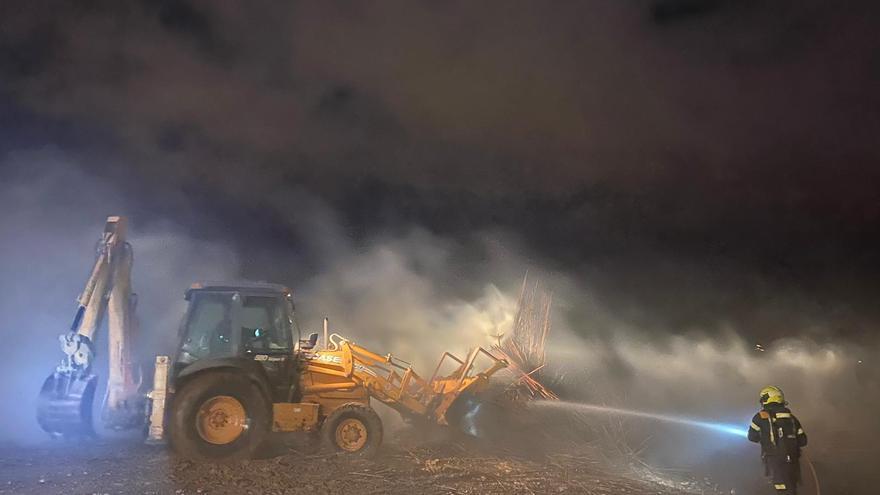 Noche incendiaria en Agüimes