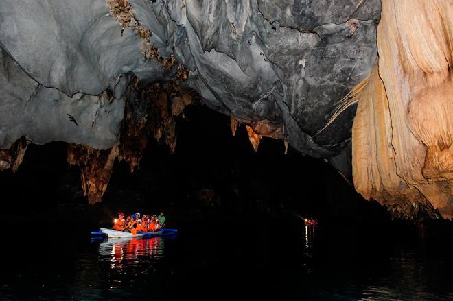 interior rio subterraneo puerto princesa