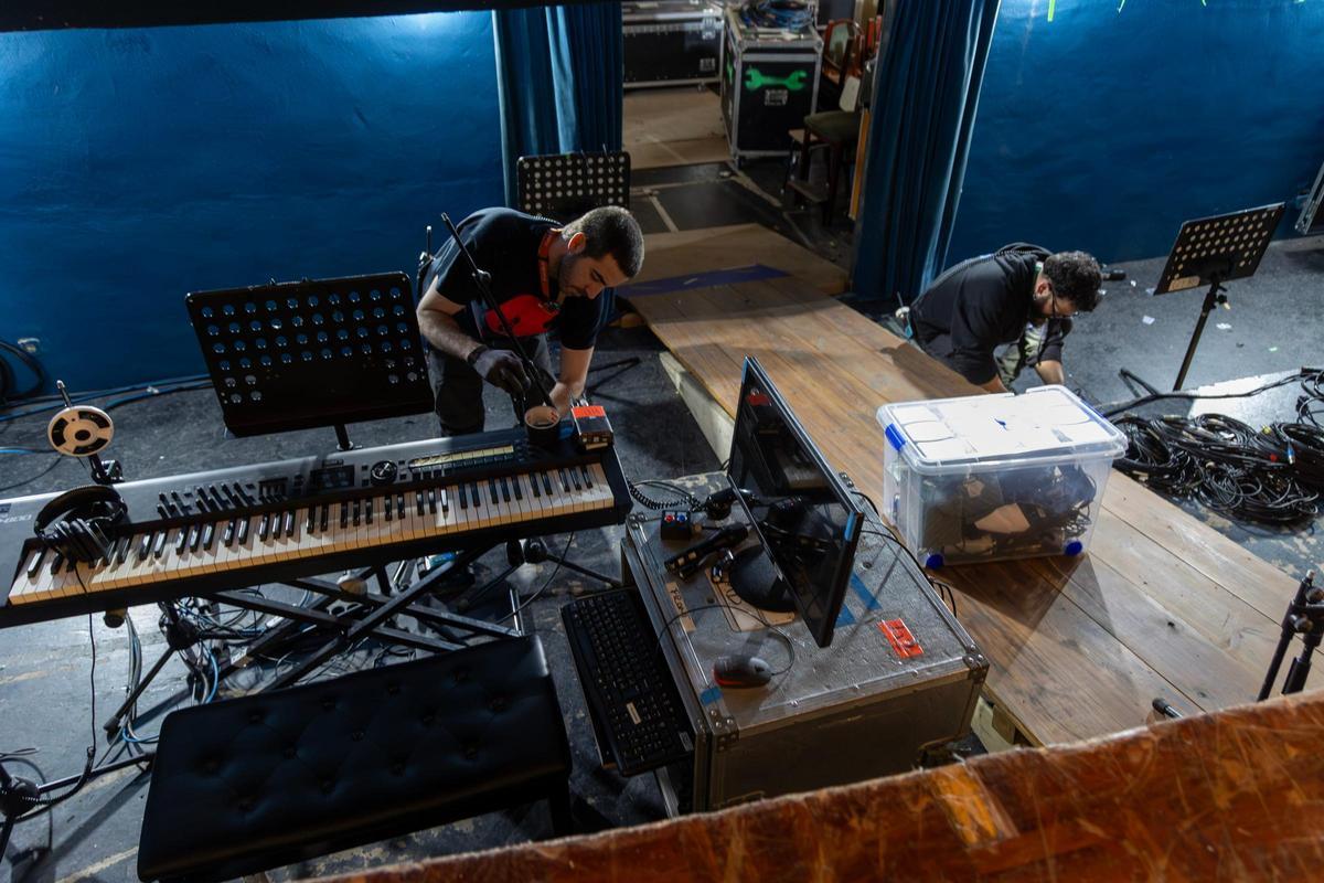 Así se vive “Mamma Mía!” entre bambalinas en el Teatro Principal de Alicante