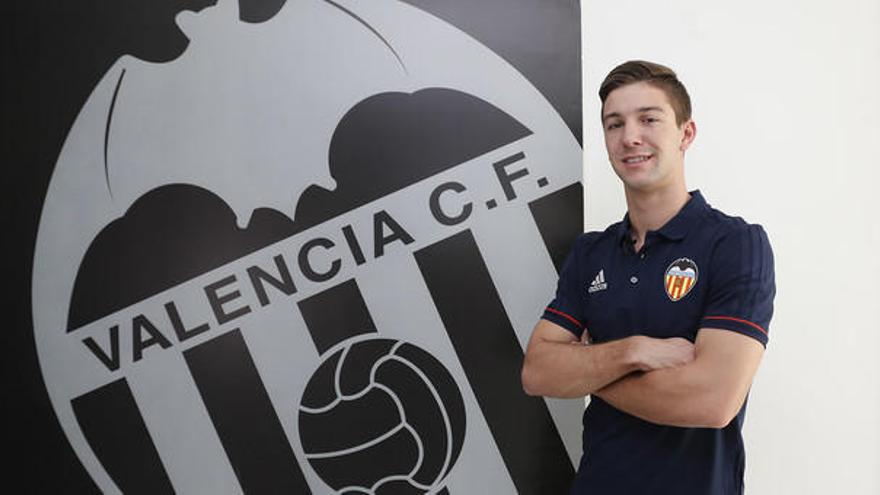 Vietto, en las instalaciones del Valencia CF.