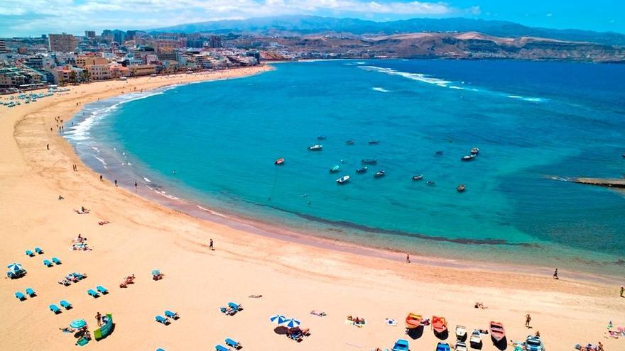 &#039;El Economista&#039; pone a Las Canteras entre las 10 mejores playas de España para familias