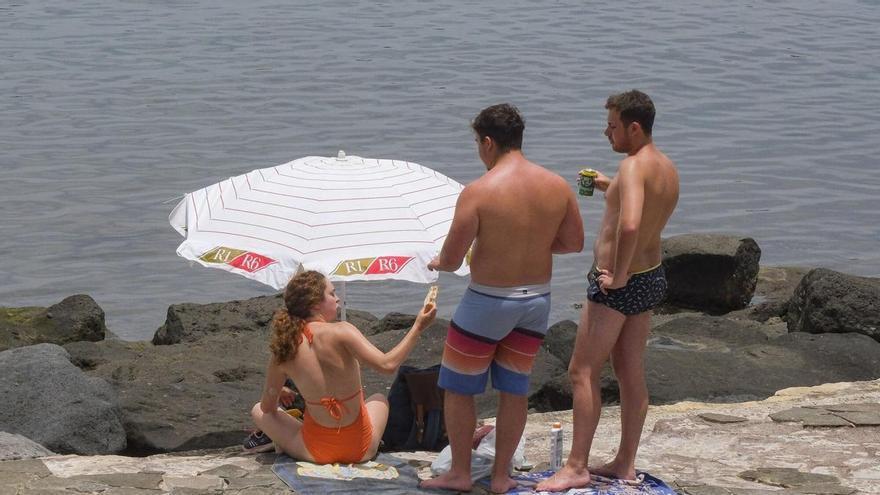 DIRECTO | Ola de calor en Canarias: última hora, previsión del tiempo y recomendaciones