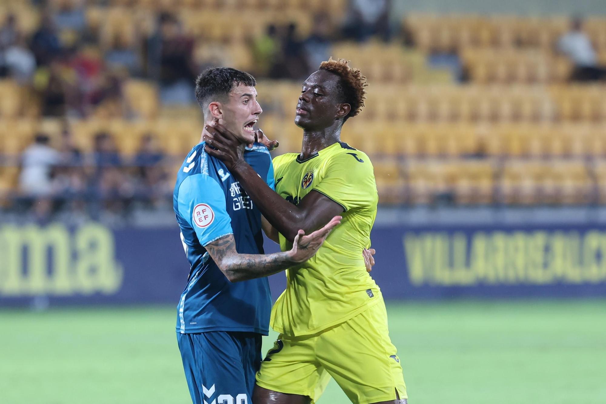 Galería | El Villarreal B - Betis B en imágenes