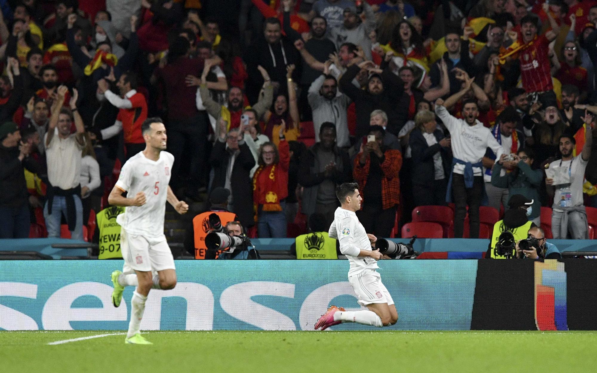 Así celebra Morata su gol contra Italia en la semifinal de la Eurocopa