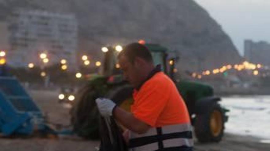 De las bolsas vacías y las botellas tiradas al Aquí no ha pasado nada