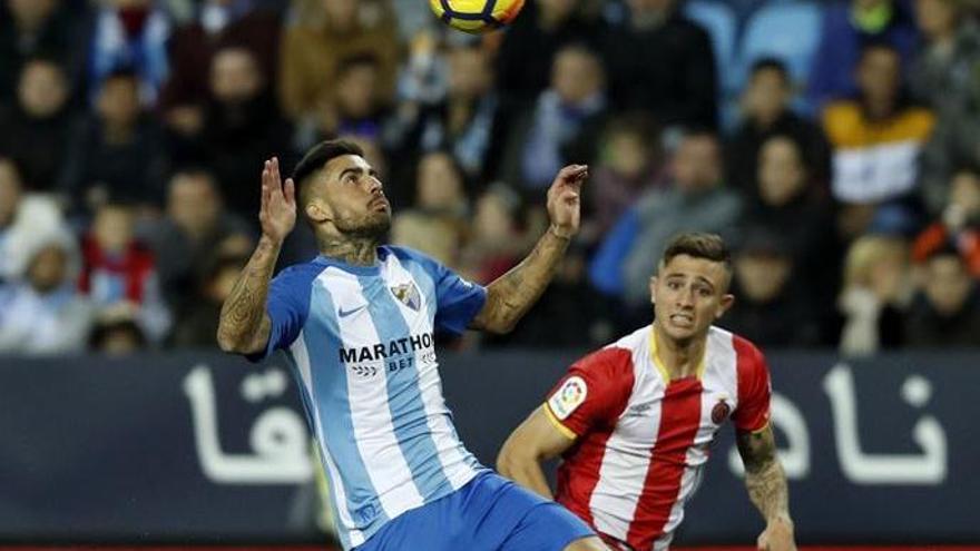 Samu García, ante el Girona.