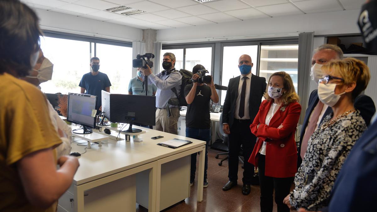 La ministra Nadia Calviño visita el Parque Científico Tecnológico de la ULPGC