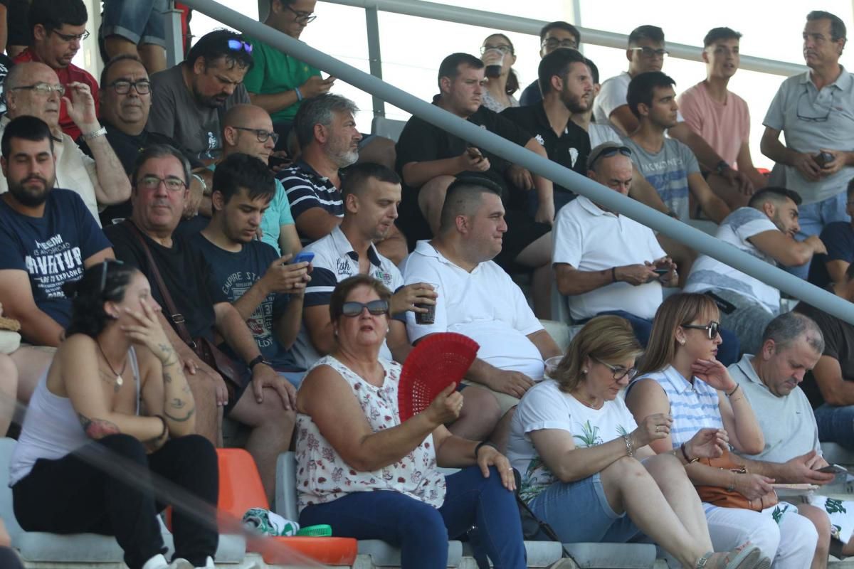 Victoria del Córdoba CF en Puente Genil