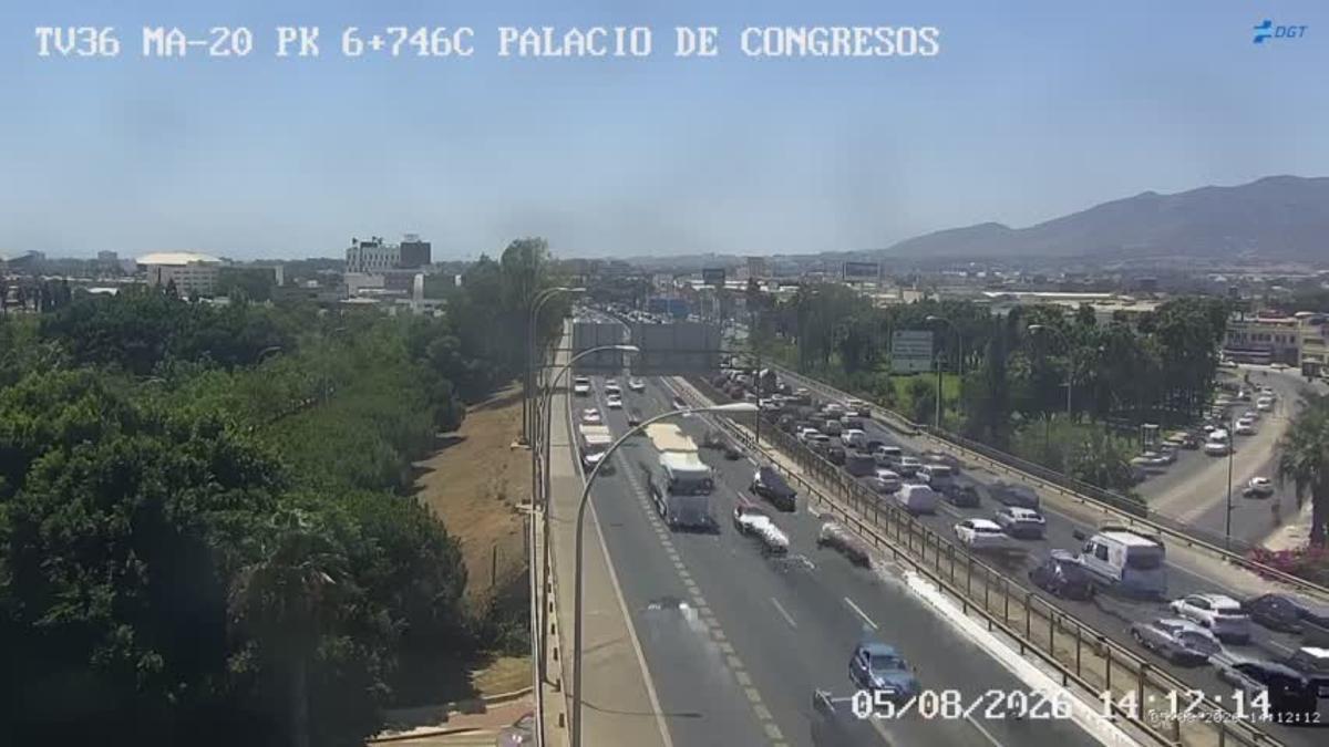 Varios kilómetros de retenciones en la MA-20 sentido Torremolinos