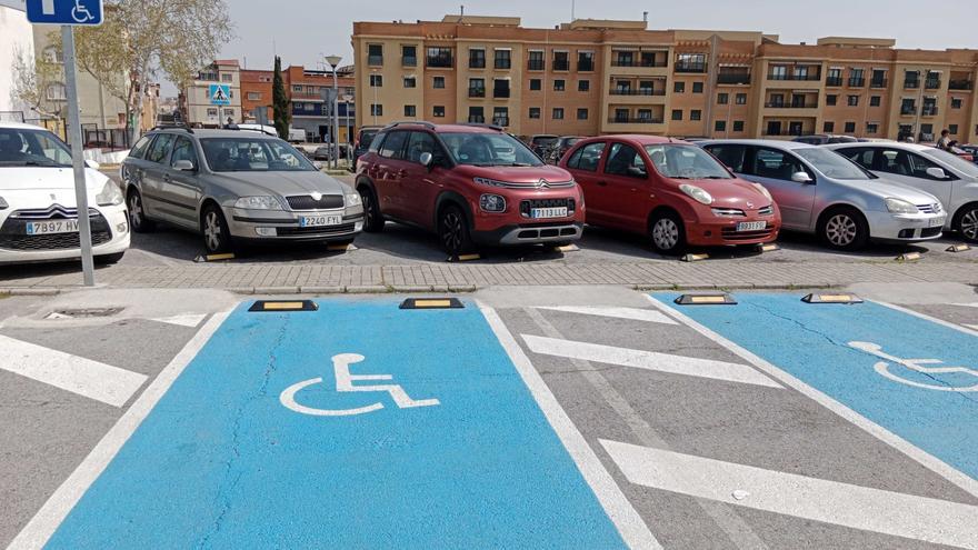 Acaban las obras para mejorar la accesibilidad al Materno Infantil de Badajoz