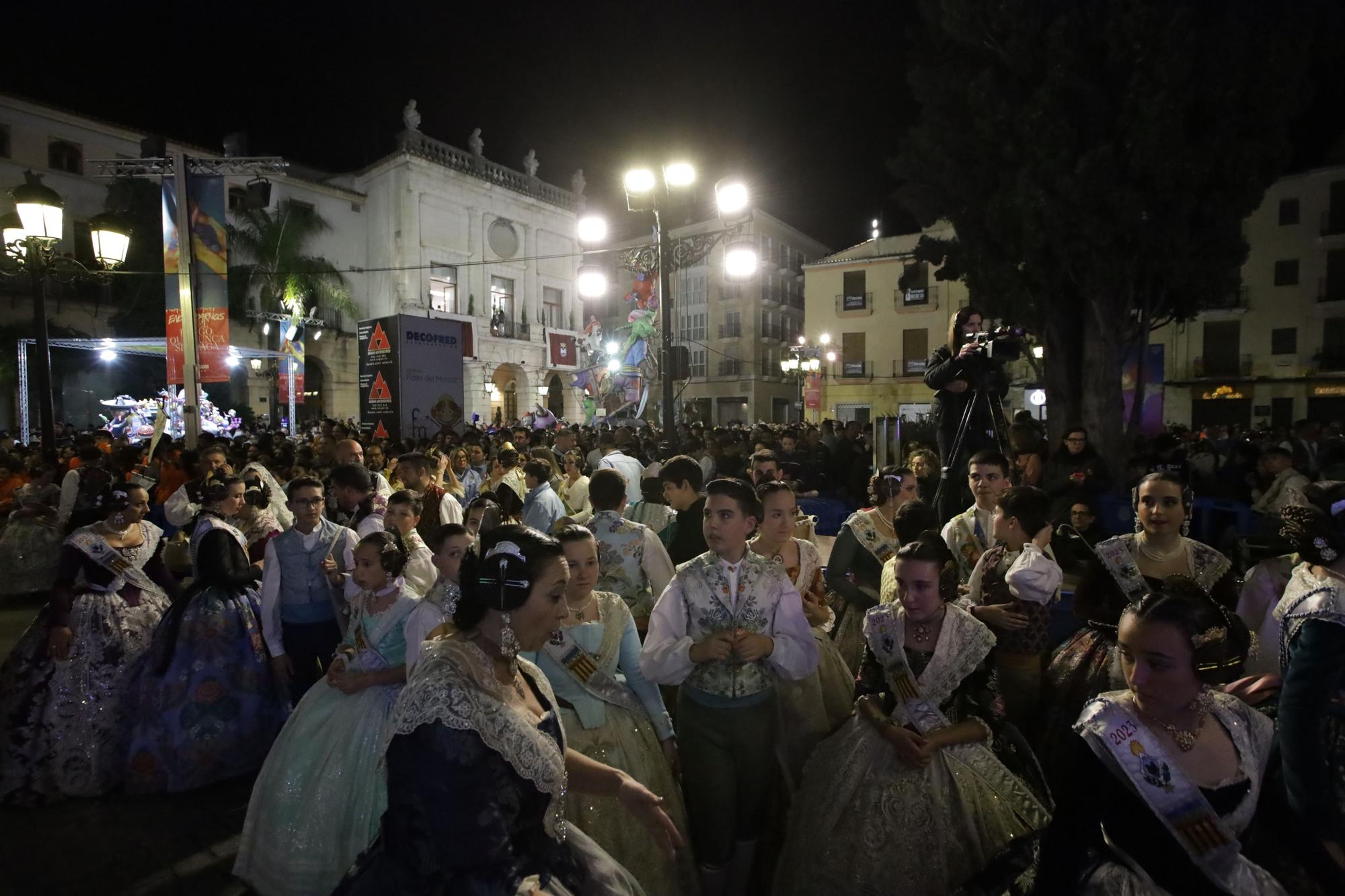 Todas las fotos de la entrega de premios falleros de Gandia