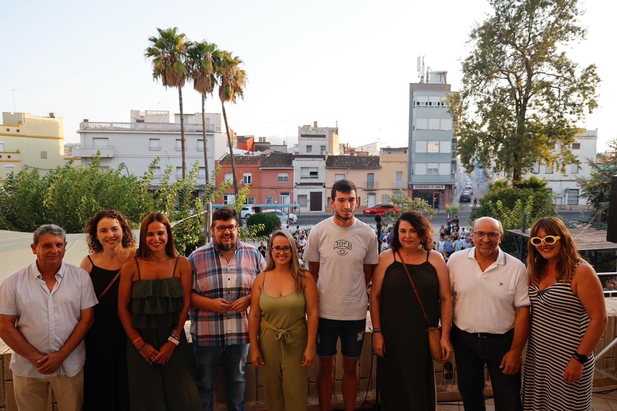 Las autoridades locales recibieron al atleta