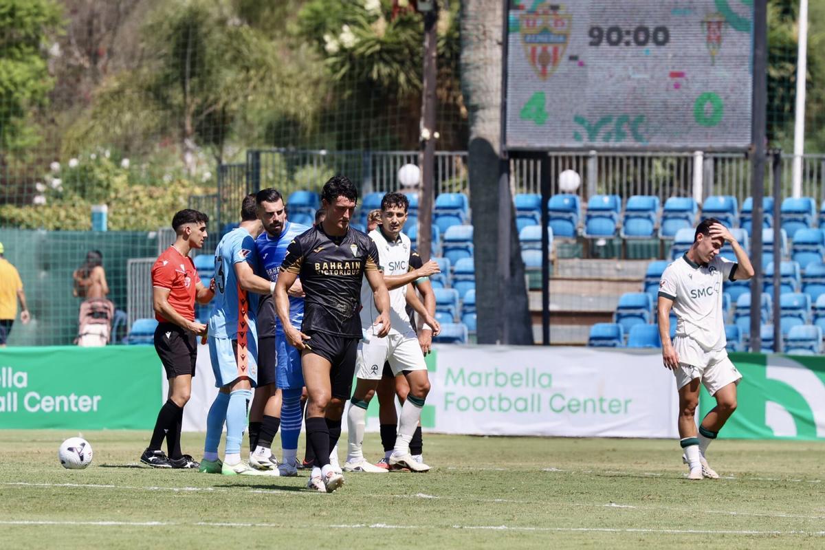 El encuentro UD Almería - Córdoba CF, en imágenes El encuentro UD Almería - Córdoba CF, en imágenes