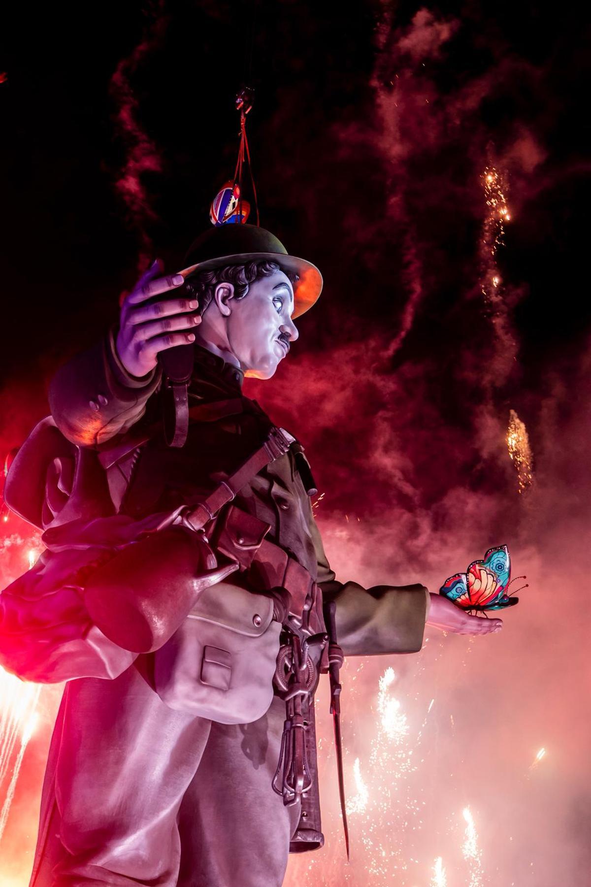 La cabeza del Chaplin ya está en la falla municipal