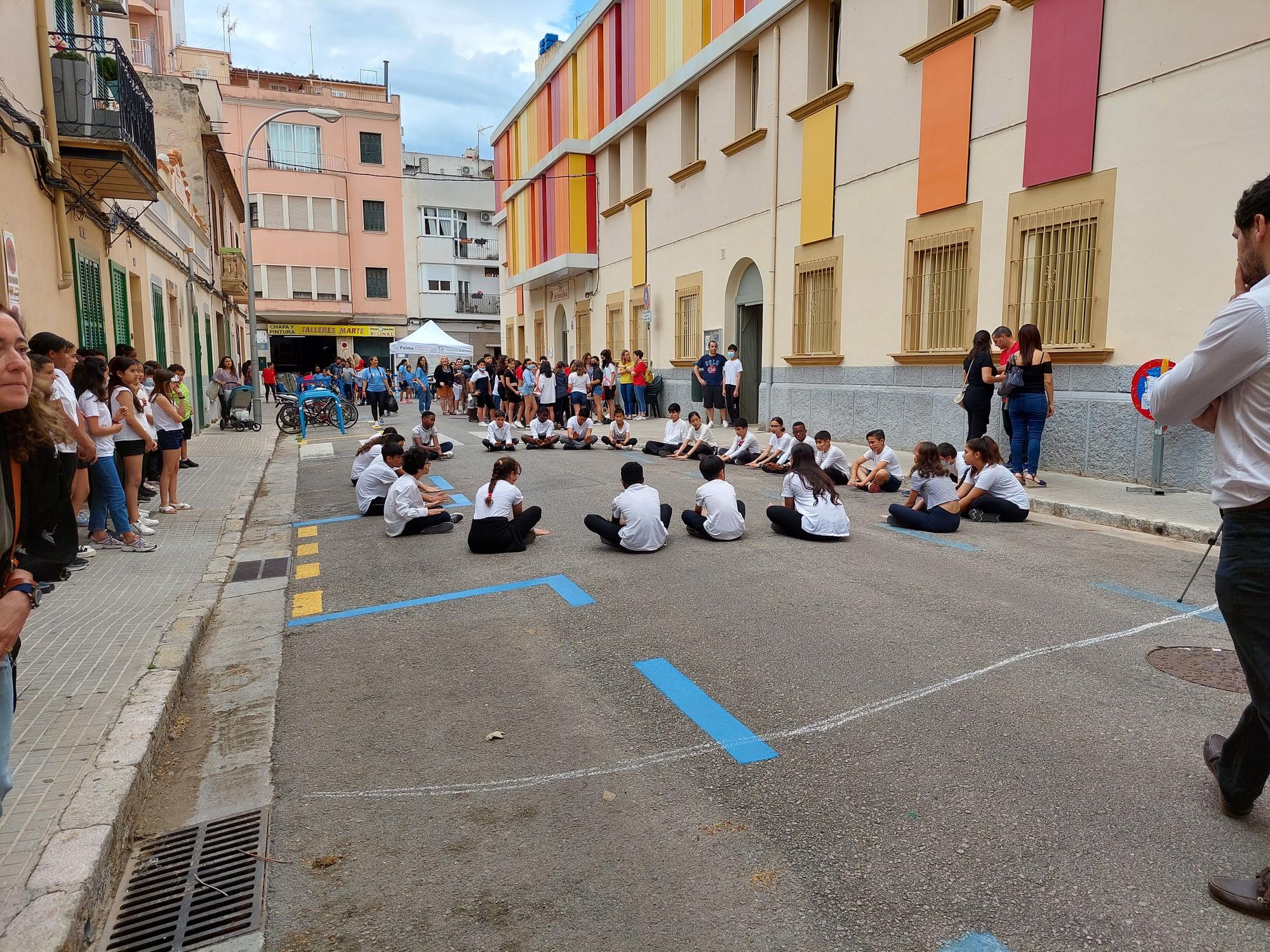 Centros educativos del barrio de Pere Garau participan en la Diada d'Entitats