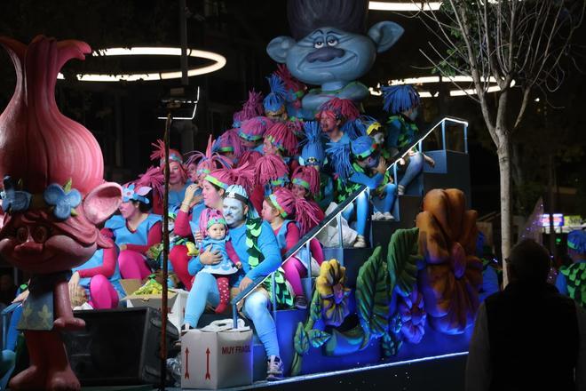 Benidorm pone fin a sus Festes Majors Patronals con el Desfile de Carrozas