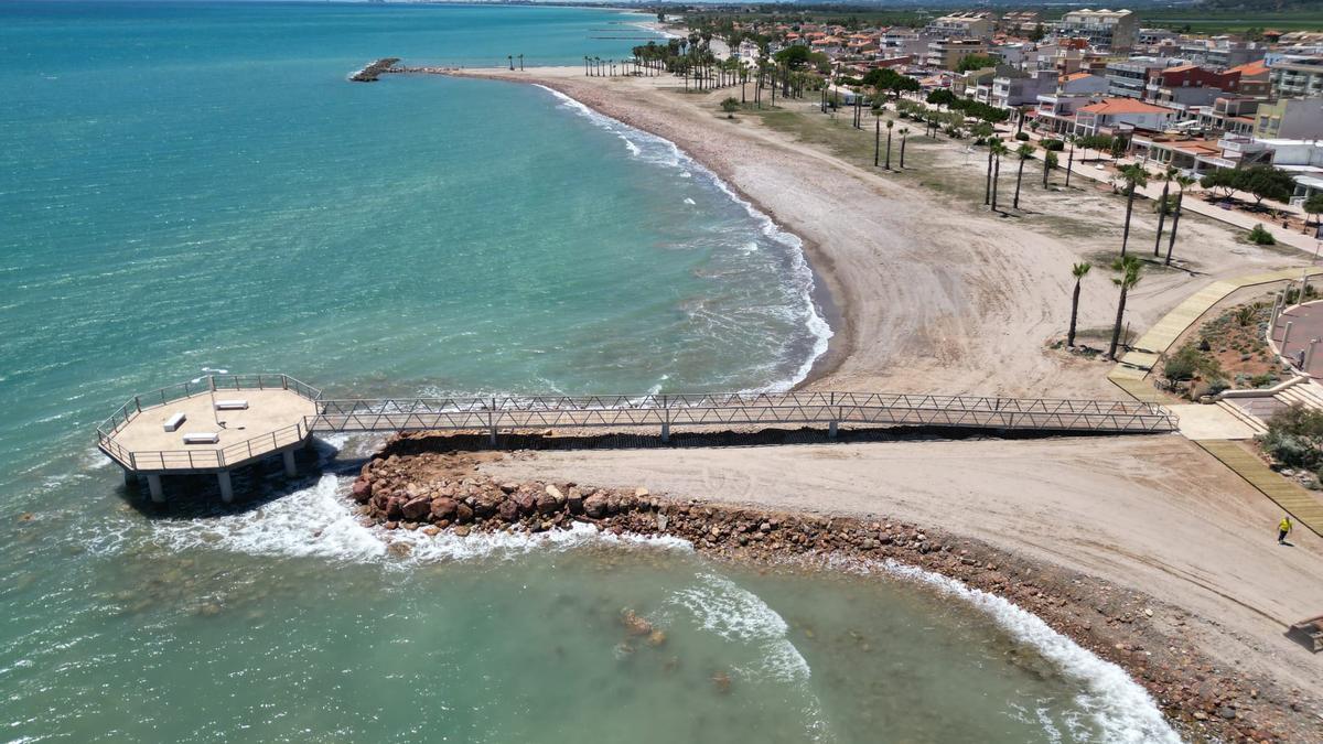 La reapertura de la pasarela de Xilxes permitirá volver a disfrutar de las impresionantes vistas fotogénicas que atesora este enclave, tras estar cerrado cuatro años por motivos de seguridad.