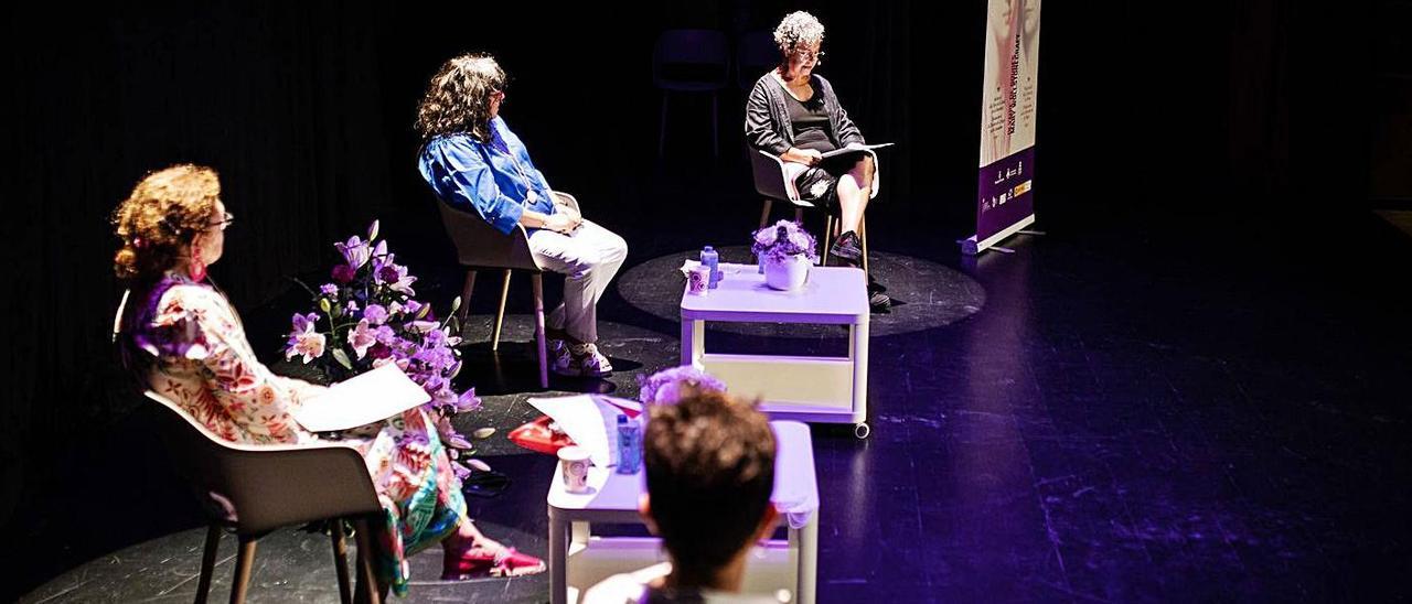 Las cuatro participantes en la mesa sobre salud y ámbito laboral. | FOTOS, ZOWY VOETEN