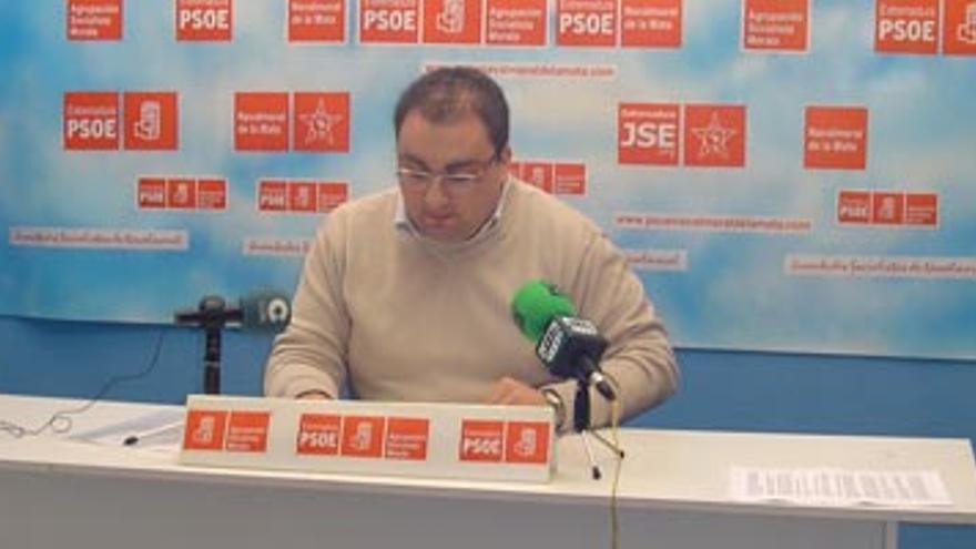 El PSOE de Navalmoral denuncia trato de favor en la adjudicación del Centro Municipal de Ocio Diversia