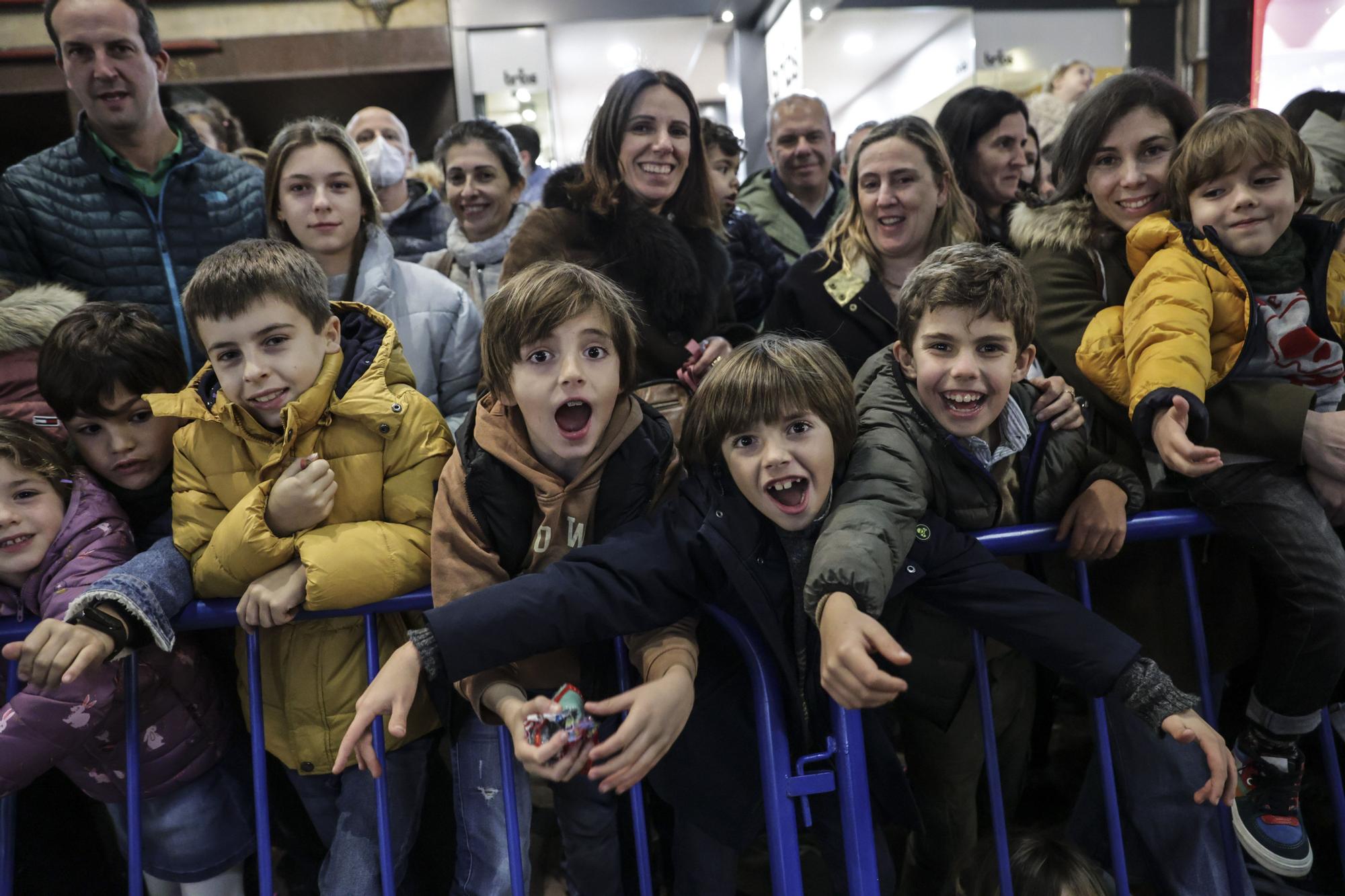 En imágenes: Así fue la multitudinaria cabalgata de Oviedo