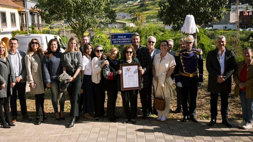Acto de homenaje al catedrático de Química Federico Díaz en Pueblo Hinojosa, La Laguna.