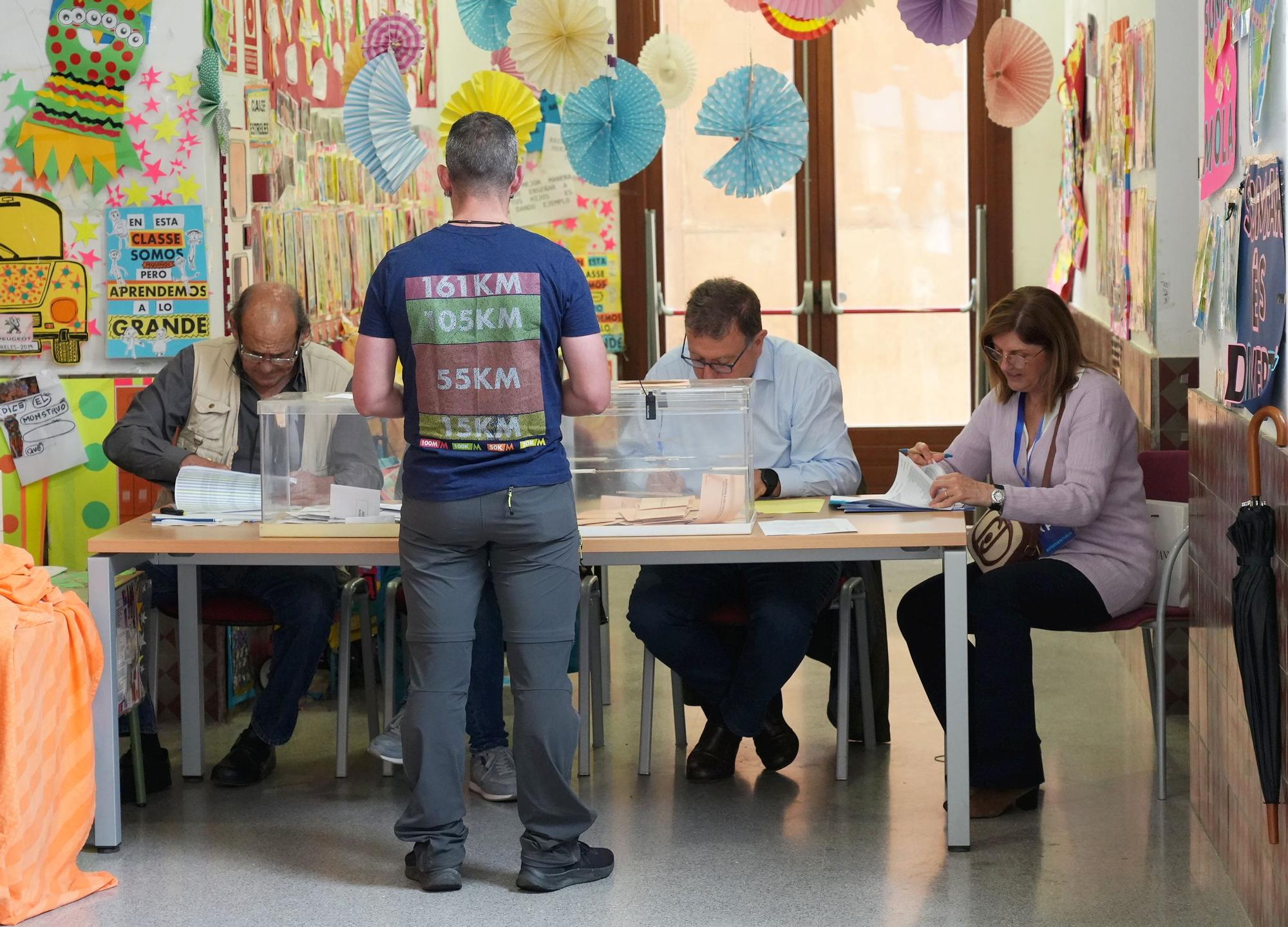 Las imágenes de la jornada electoral del 28M en Castellón