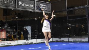 Una de las jugadoras del Oysho Women Padel en el Artós Sports Club.