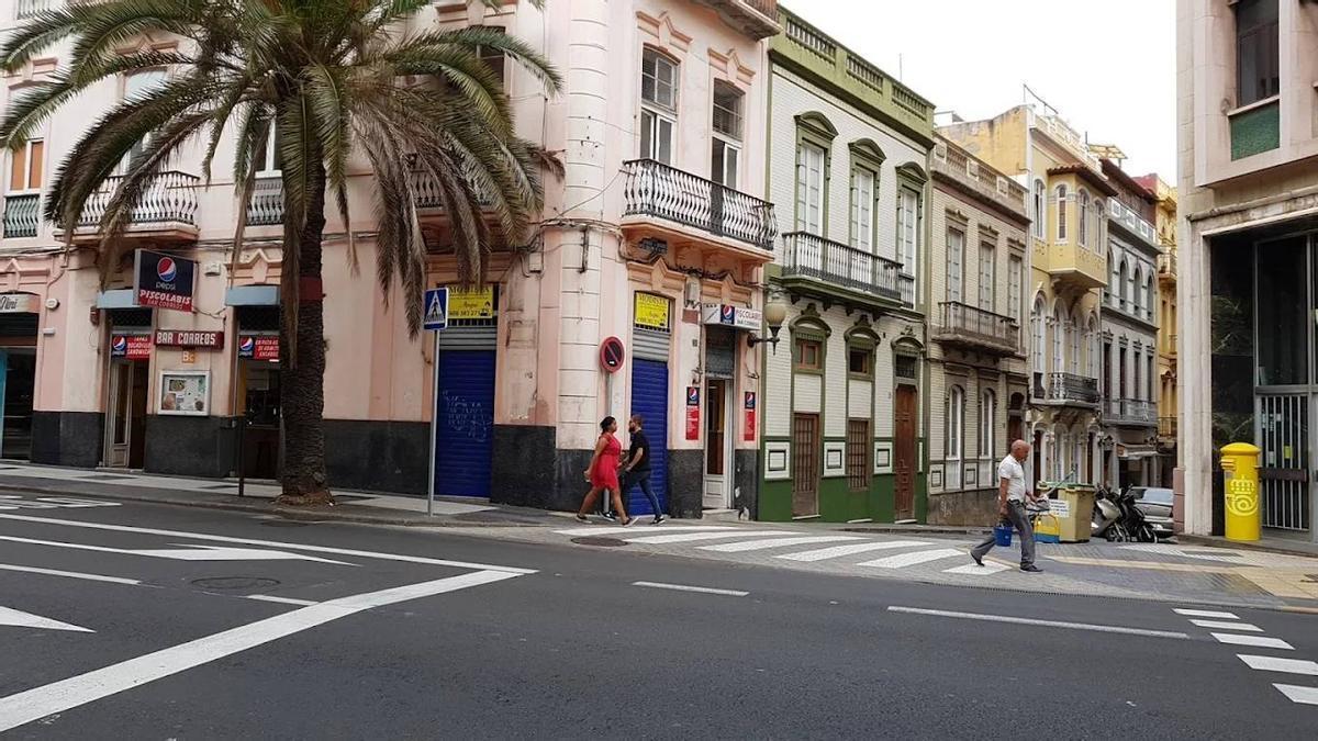 Vuelve el mejor bocadillo de pata de la capital grancanaria, con la reapertura del Piscolabis bar Correos
