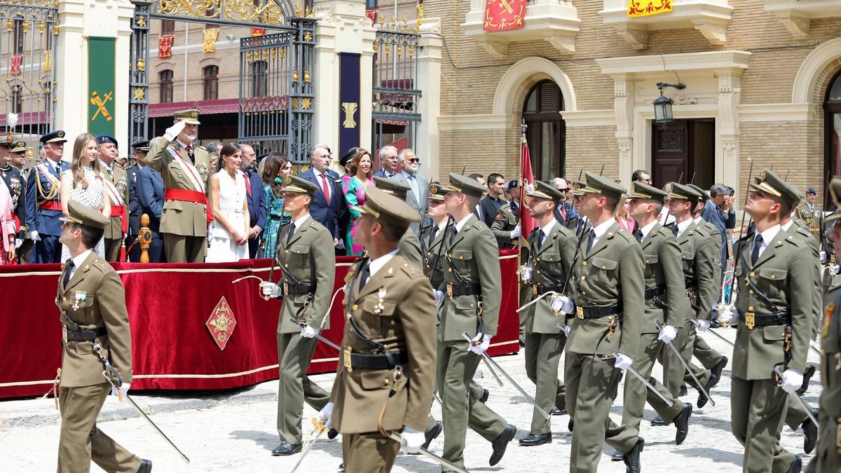 Entrega de despachos a los tenientes del ejército el pasado mes de julio en la Academia General Militar