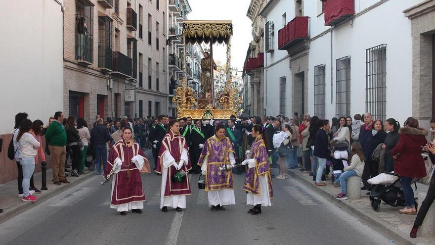 El Nazareno de la Sangre, a su paso por la calle Carrera.