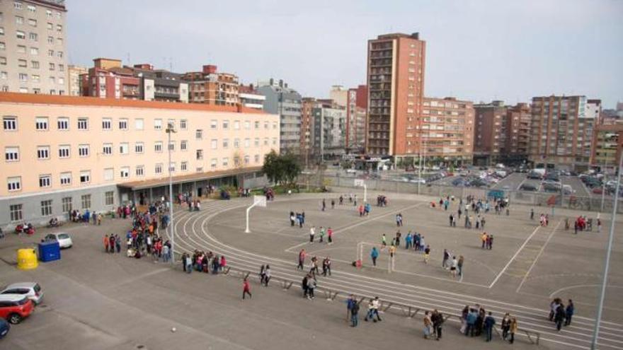 Patio del Instituto Jovellanos de Gijón.