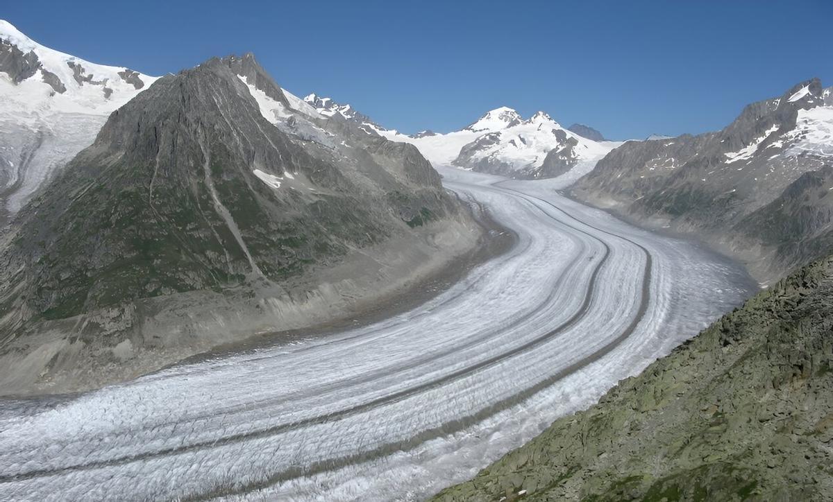 La mitad del hielo de los Alpes desaparecerá en 26 años