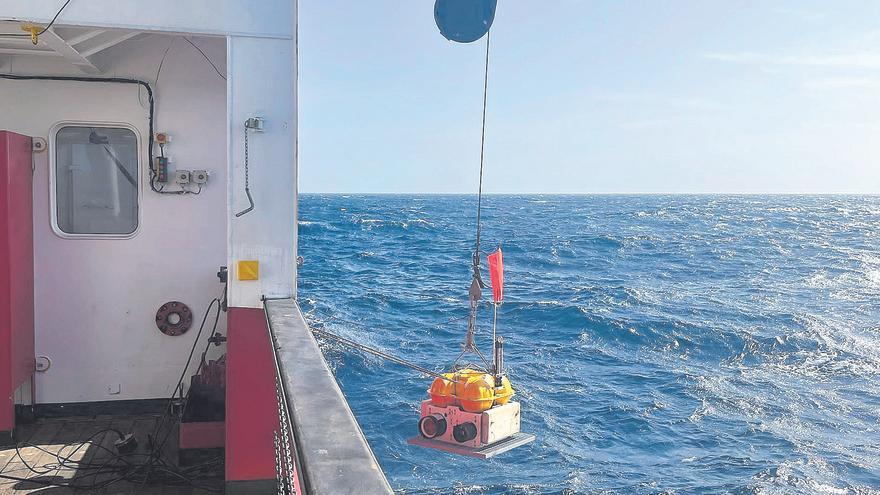 Canarias instala 18 sensores en el mar para ‘escuchar’ los seísmos submarinos