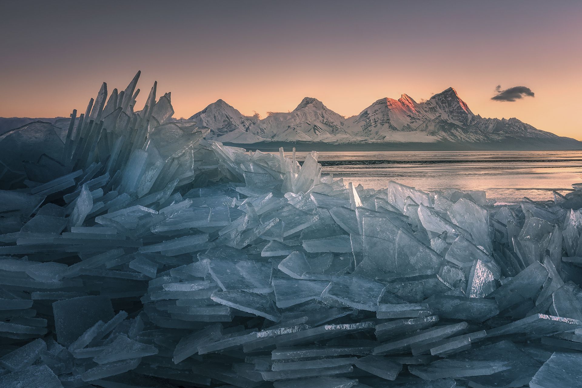 AFTER THE COLLISION - Yang Shu (China) - Highly Commended MOUNTAIN LANDSCAPE.jpg