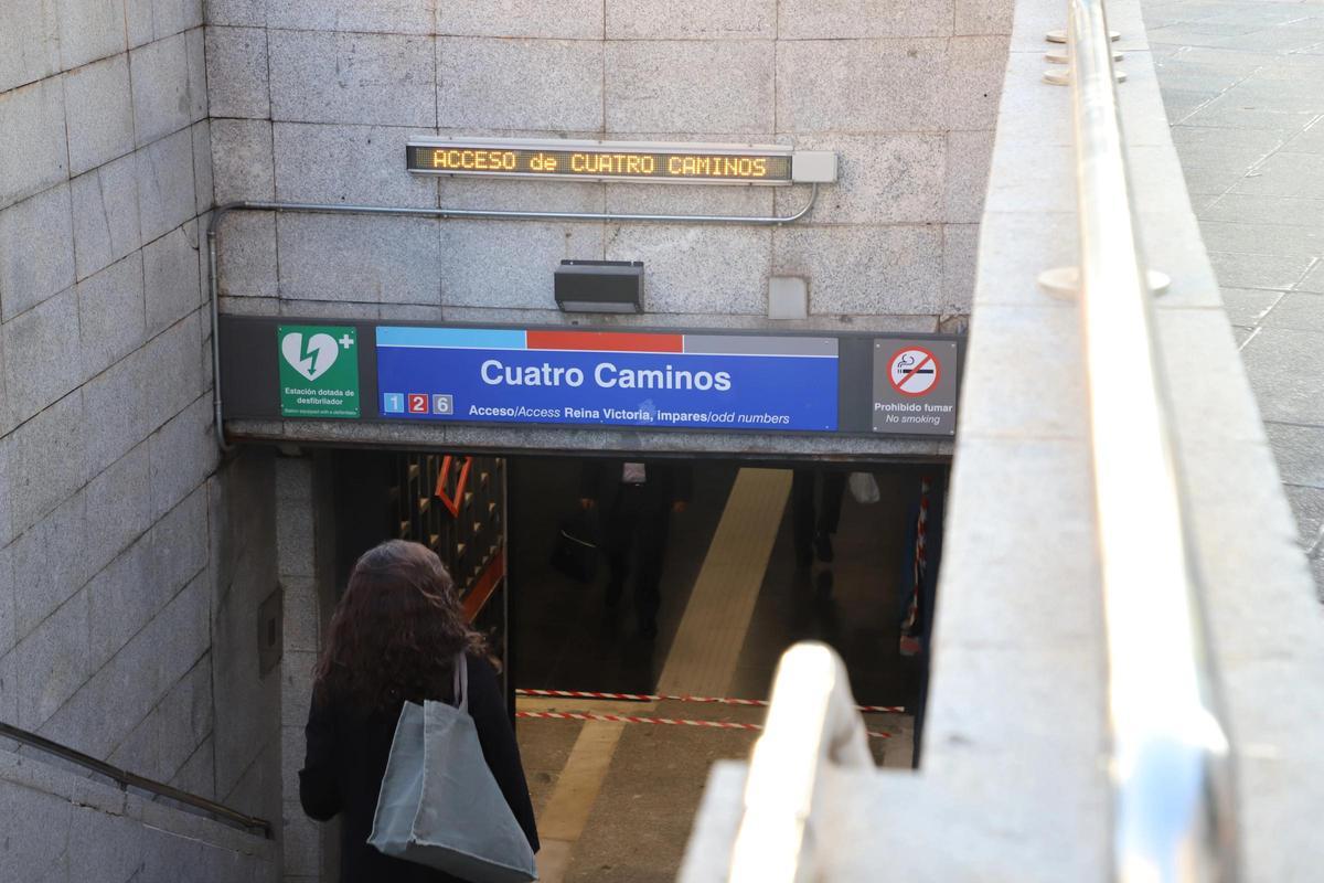 Cuatro Caminos tiene la distinción de ser la estación más profunda de las 326 paradas, incluyendo Metro Ligero