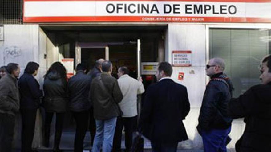 El paro aumenta en 16.300 personas en 2008 en Extremadura