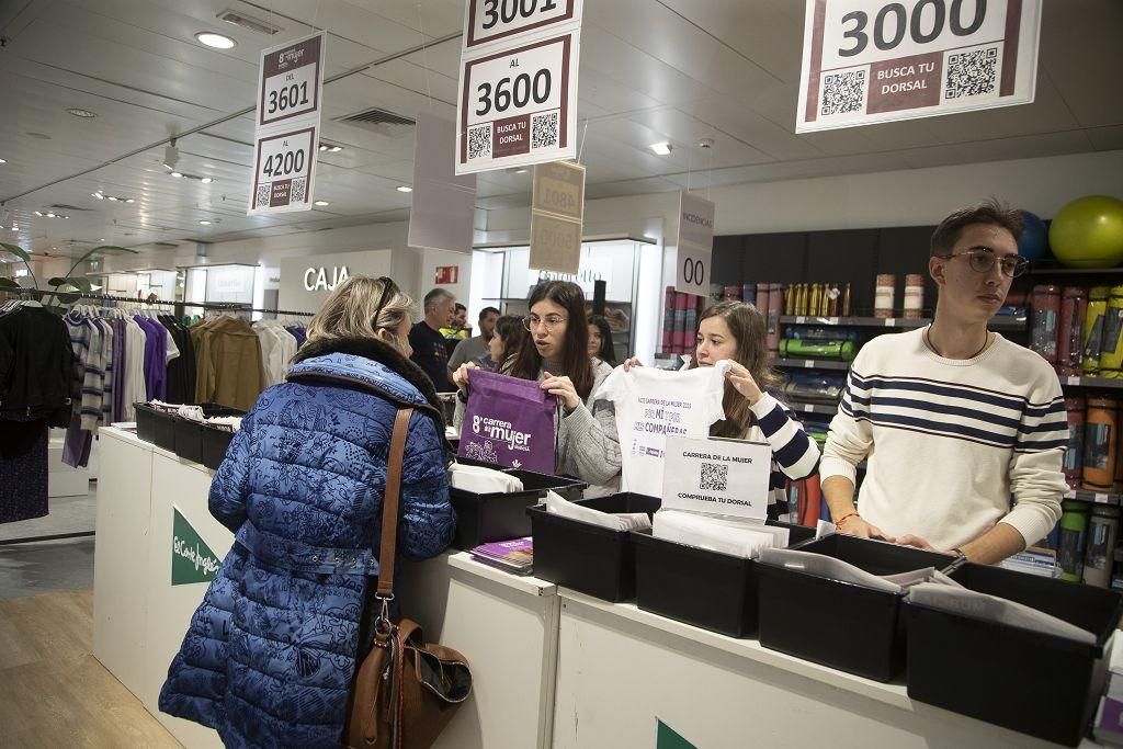 Entrega de dorsales para la Carrera e la Mujer este sábado