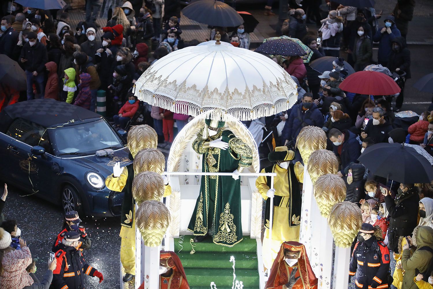 La cabalgata de los Reyes Magos en Gijón