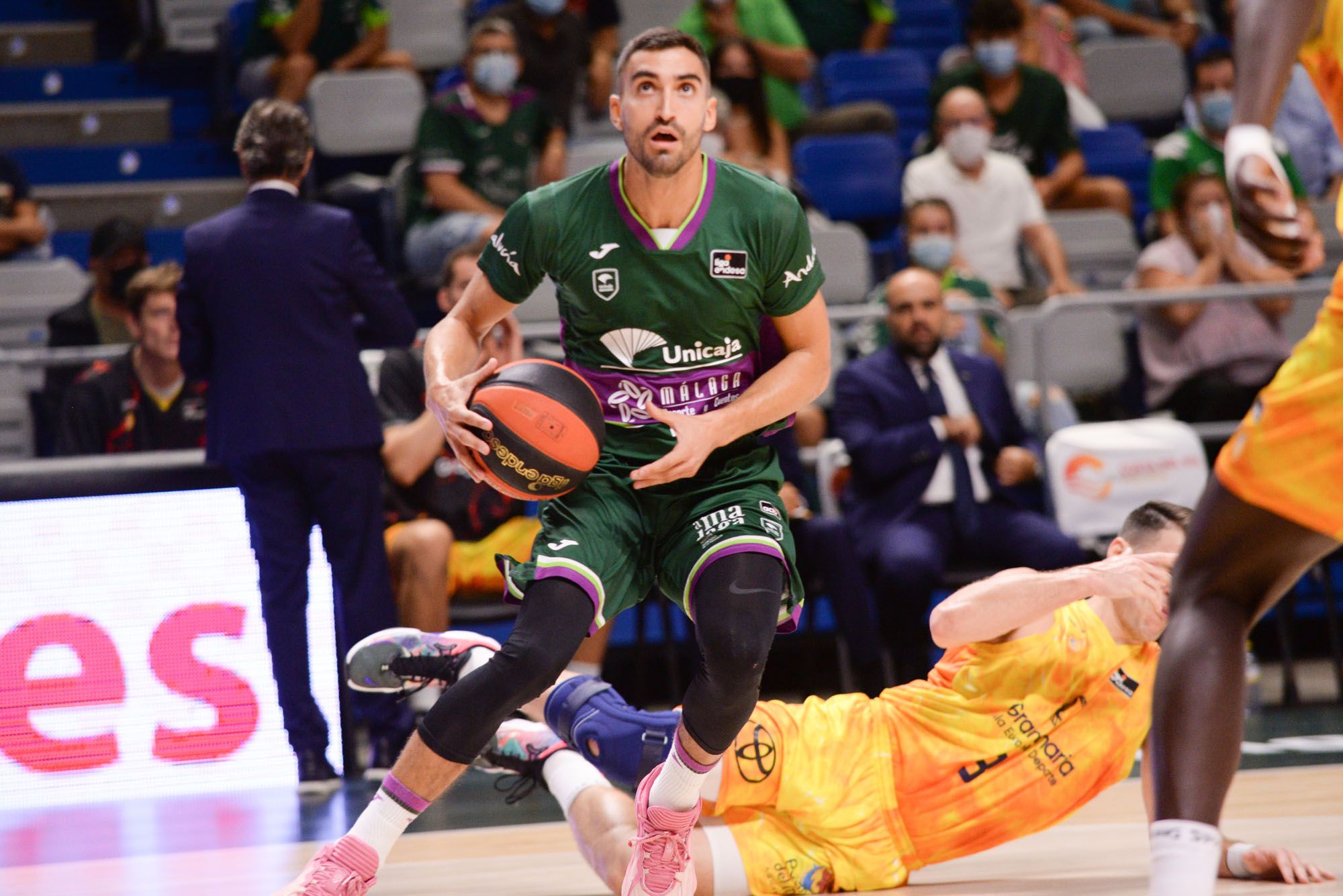 Las imágenes del Unicaja - Herbalife Gran Canaria de la Liga Endesa en el Martín Carpena.