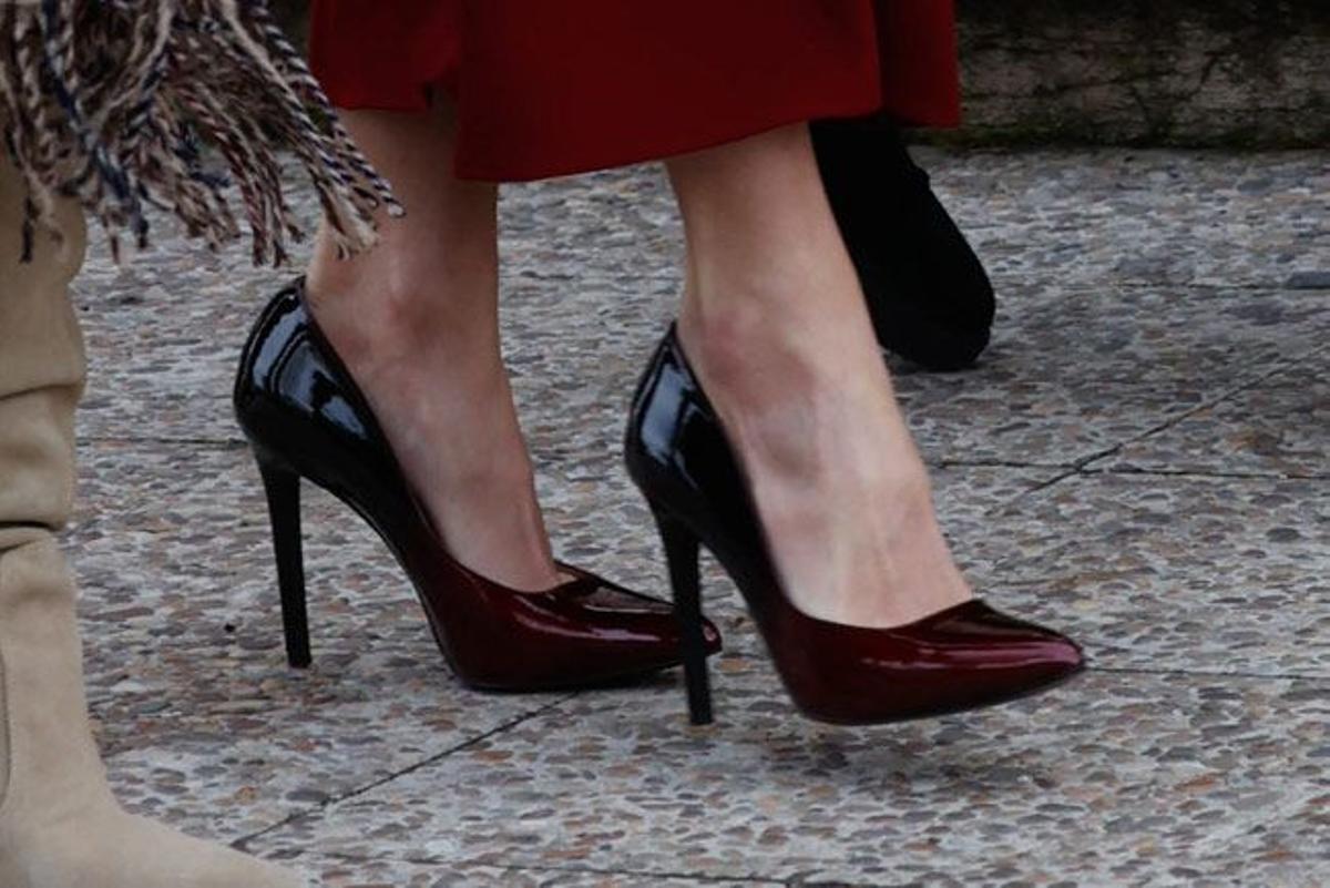 Los zapatos bicolores de Lodi favoritos de la reina