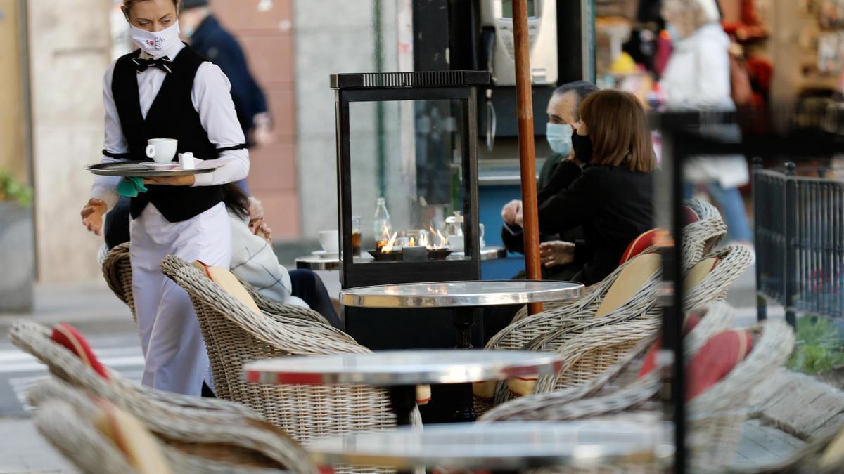 La C.Valenciana sufre más: la tasa de paro supera el 17 % y los ERTE ahogan