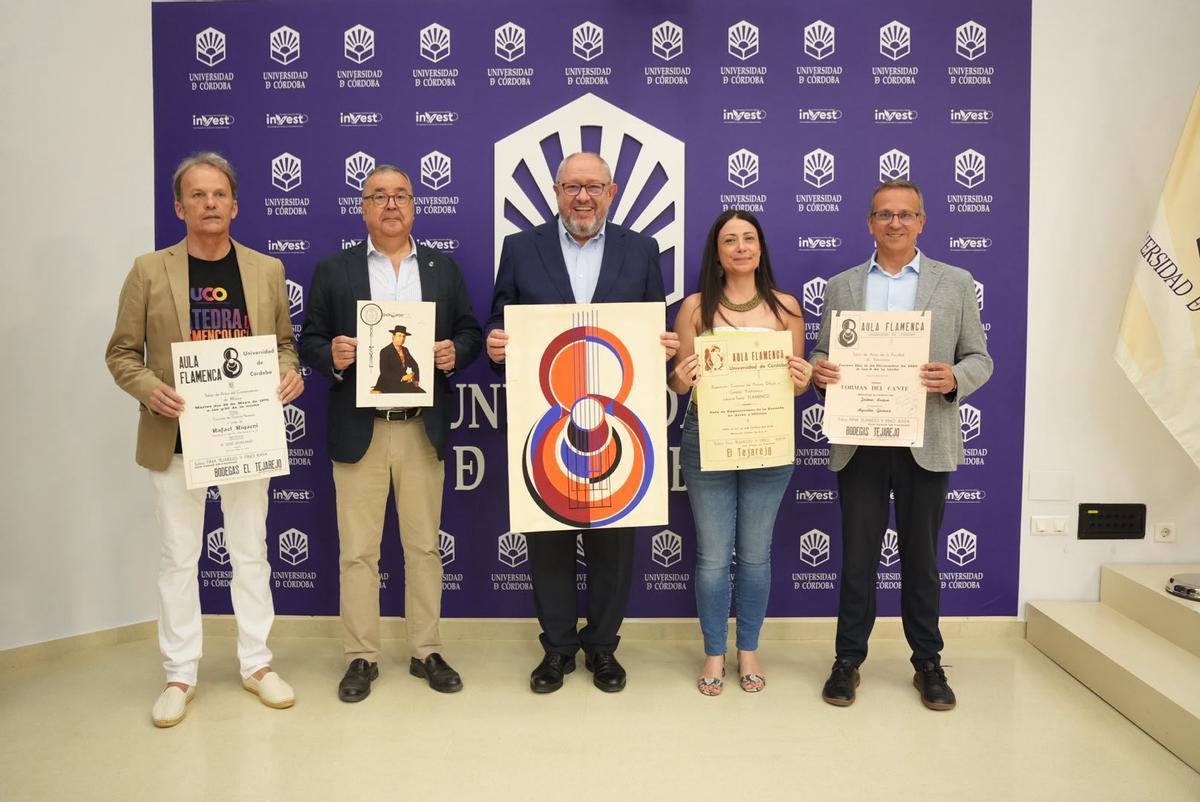 Algunos de los fondos recuperados.