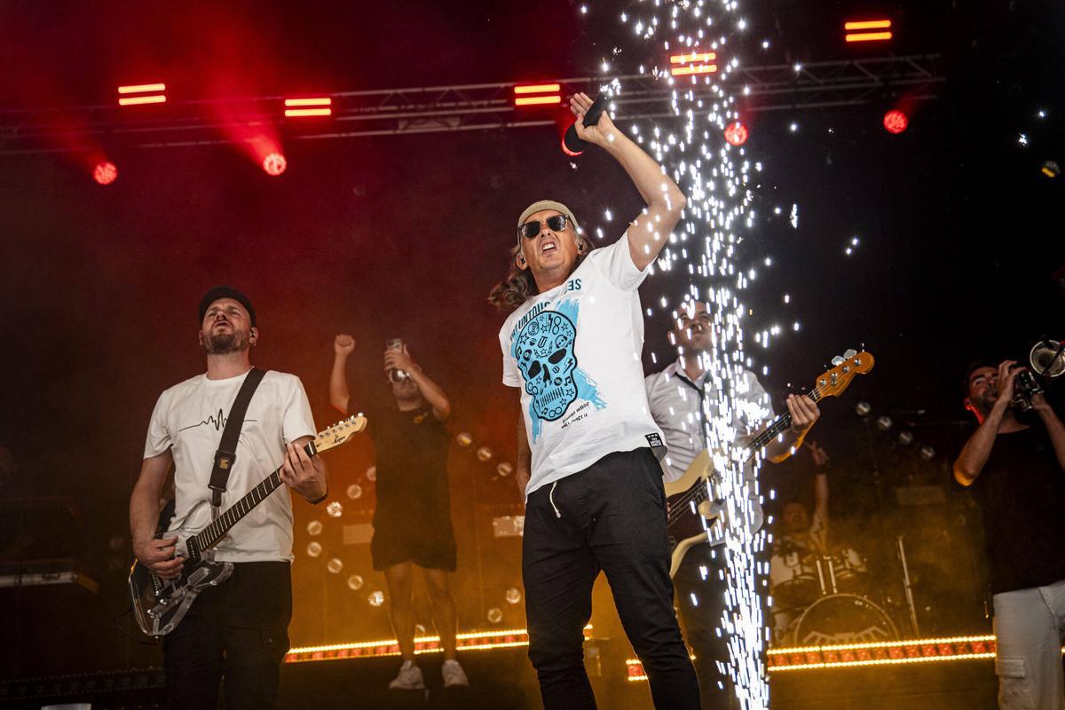 El concert de Buhos per Festa Major de Manresa, en imatges