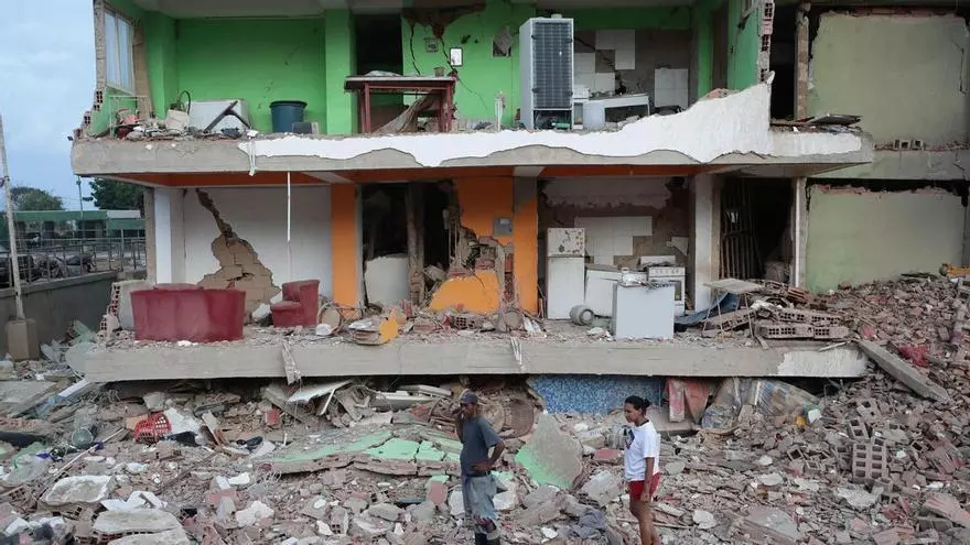 Imágenes aéreas de La Guaira, la zona más devastada por los terremotos en Venezuela