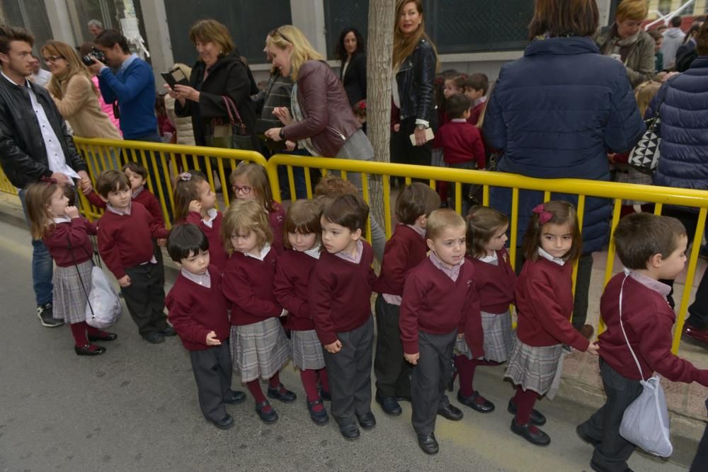 Procesión de los alumnos de Capuchinos