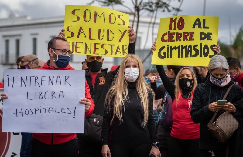 Los gimnasios de Tenerife salen a la calle en demanda de ayudas por la crisis del Covid-19