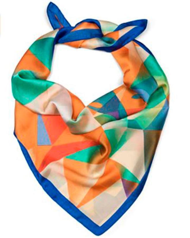 Pañuelo para la cabeza multicolor de Amazon (precio: 14,95 euros)