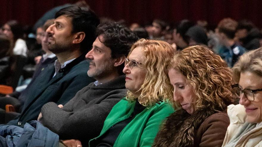 Éxito de participación en el comienzo de las III Jornadas Jóvenes Emprendedores celebradas en Fuengirola