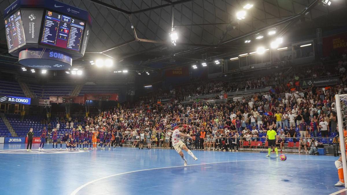 ElPozo Murcia | ElPozo Murcia pierde el primer partido de la final ante el Barça en los penaltis
