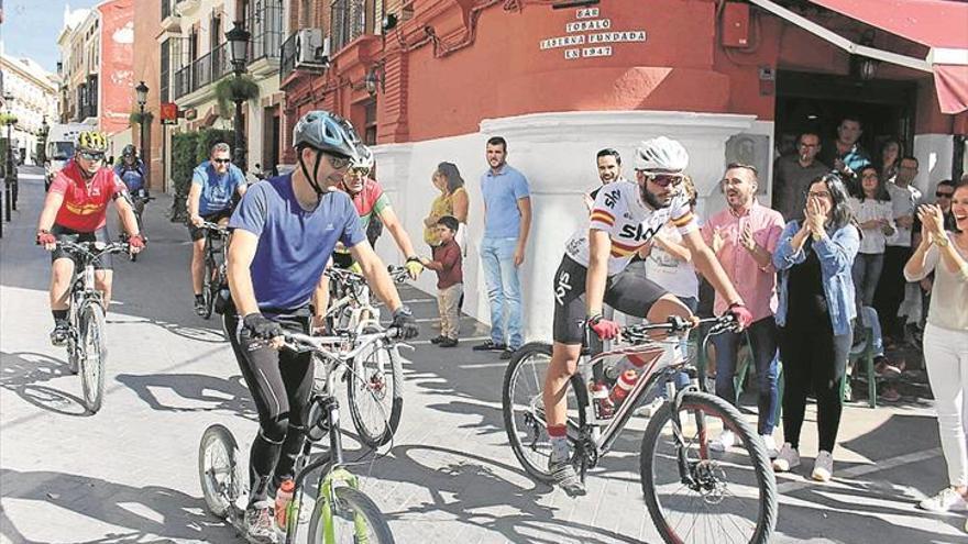 Patinando solidaridad a beneficio de izan y de cáritas de la asunción y ángeles